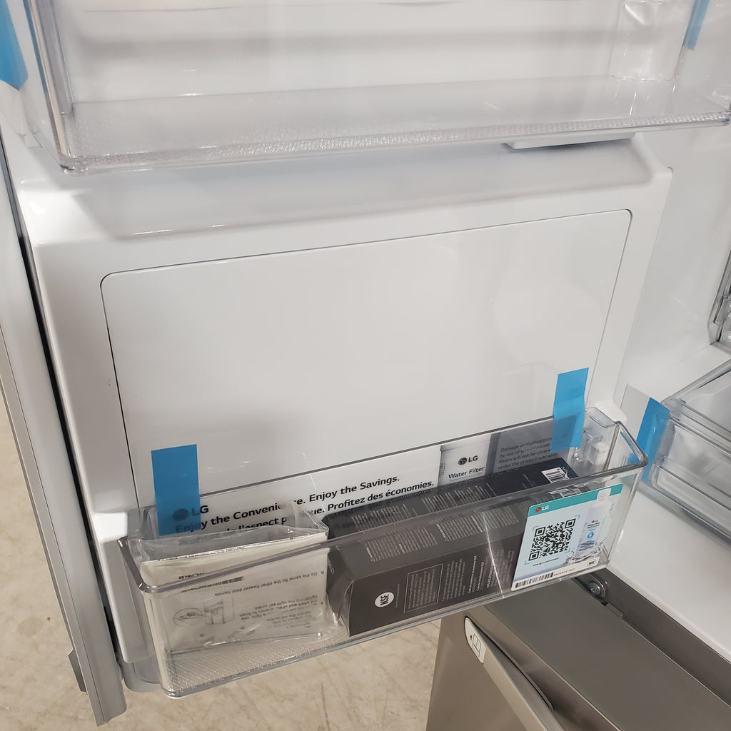 Pictures of LG 26 cu ft ENERGY STAR Counter-depth Smart French Door Refrigerator in Fingerprint Resistant Stainless Steel with Dual Ice Maker 3SD681 - LRFXC2606S - Scratch & Dent (Minor) - Neu Appliance Outlet - Discount Appliance Outlet in Austin, Tx