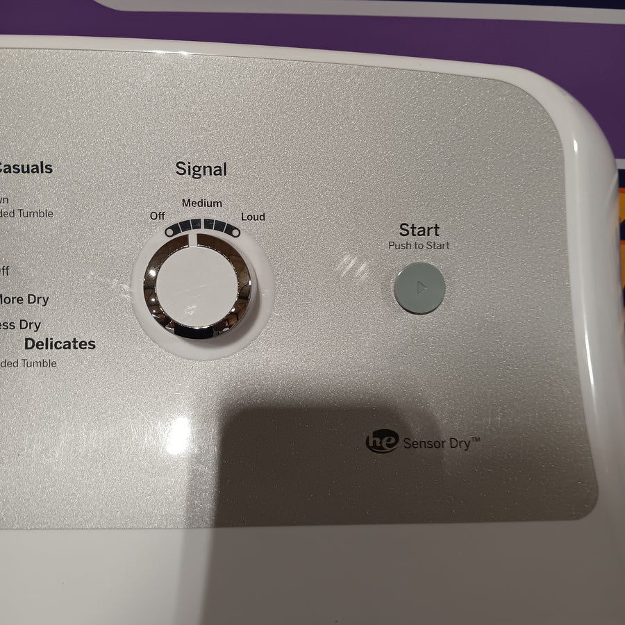 GE White Top Load 4.0 Cu. Ft. Capacity Washer with Stainless Steel Wash Basket GTW325ASWWW - Open Box and GE White Electric Aluminized Alloy Drum 7.2 Cu. Ft. Dryer with Sensor Dry and Extended Tumble 16234 - GTD45EASJWS - Certified Refurbished