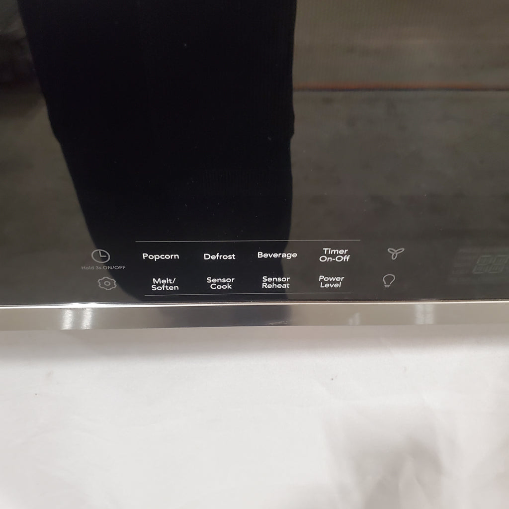 Frigidaire Gallery 1.2 Cu. Ft. Low-Profile Over-the-Range Microwave 17SD216 - GMOS1266AF - Scratch & Dent (Minor)