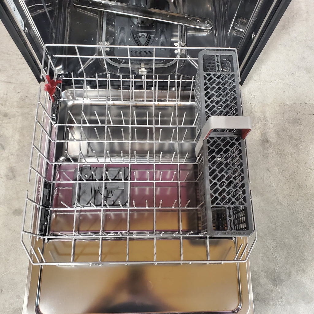 KitchenAid 360° Max Jets™ Third Rack Dishwasher with ProDry™ System 44 dBA 25SD093 - KDTS424SPS - Open Box