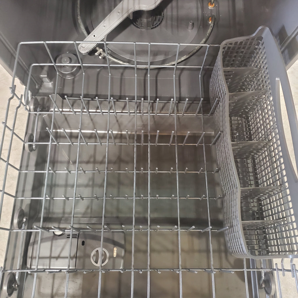 Frigidaire Stainless Steel ENERGY STAR Dishwasher with DishSense® Sensor Technology FDPC4314AS - Scratch & Dent (Minor)
