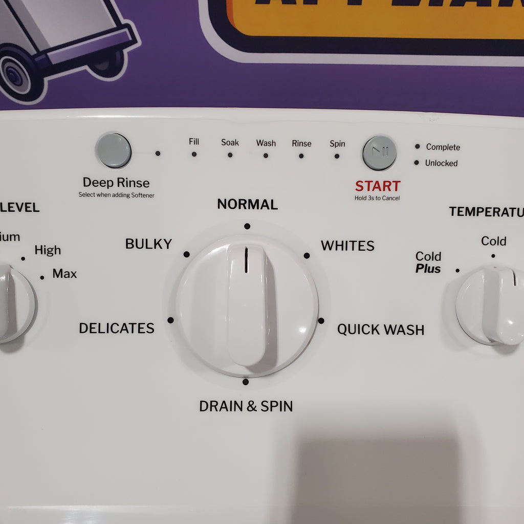Pictures of Hotpoint® 4.0 cu. ft. Capacity Washer with Cold Plus and Water Level Control HTW265ASWWW - Scratch & Dent (Minor) and Hotpoint® 6.2 cu. ft. vented Electric Dryer with Auto Dry 16138 - HTX26EASWWW - Scratch & Dent (Moderate) - Neu Appliance Outlet - Discount Appliance Outlet in Austin, Tx