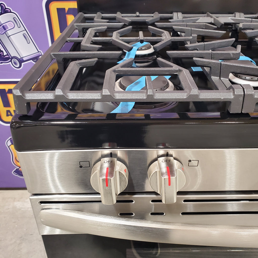 Pictures of Frigidaire Stainless Steel Gas Range with Air Fry and Five Burner Cooktop 3SD246 - FCRG3083AS - Scratch & Dent (Minor) - Neu Appliance Outlet - Discount Appliance Outlet in Austin, Tx