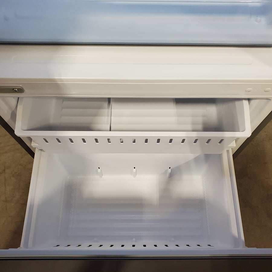Hisense Counter Depth Bottom Freezer 17.2 Cu. Ft. Refrigerator with LED Lighting and Super Cool and Super Freeze in Fingerprint Stainless Steel 22136SD345 - HRB171N6ASE - Scratch and Dent (Minor)