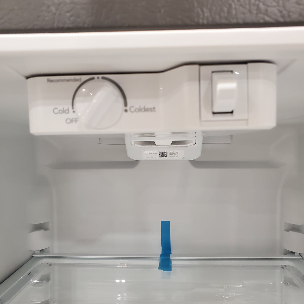 Pictures of Frigidaire 20.0 Cu. Ft. Top Freezer Refrigerator in Stainless Steel LFTR2045VF - Open Box - Neu Appliance Outlet - Discount Appliance Outlet in Austin, Tx