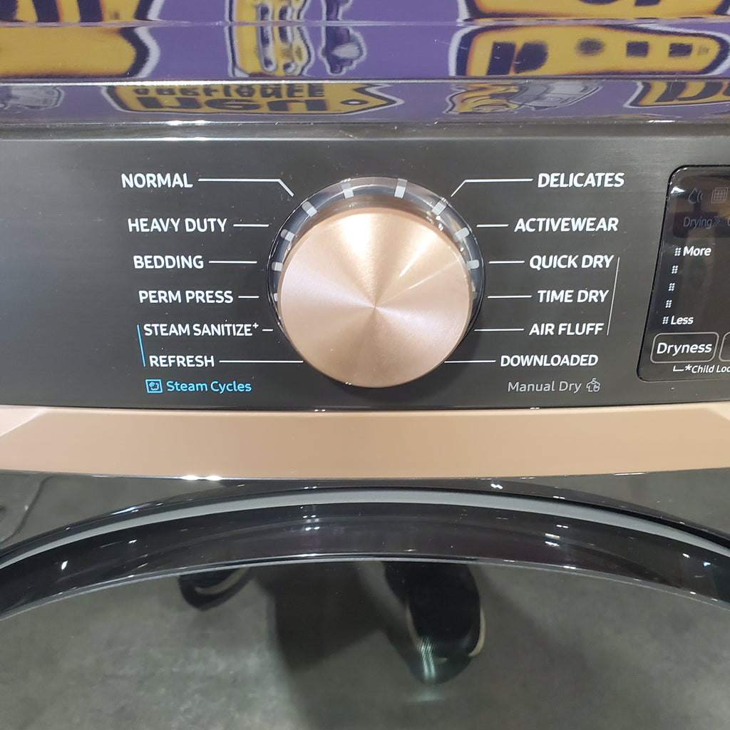 Samsung 7.5 cu. ft. Smart Electric Dryer with Steam Sanitize+ and Sensor Dry in Brushed Black 24SD016 - DVE50BG8300V - Scratch & Dent (Minor)