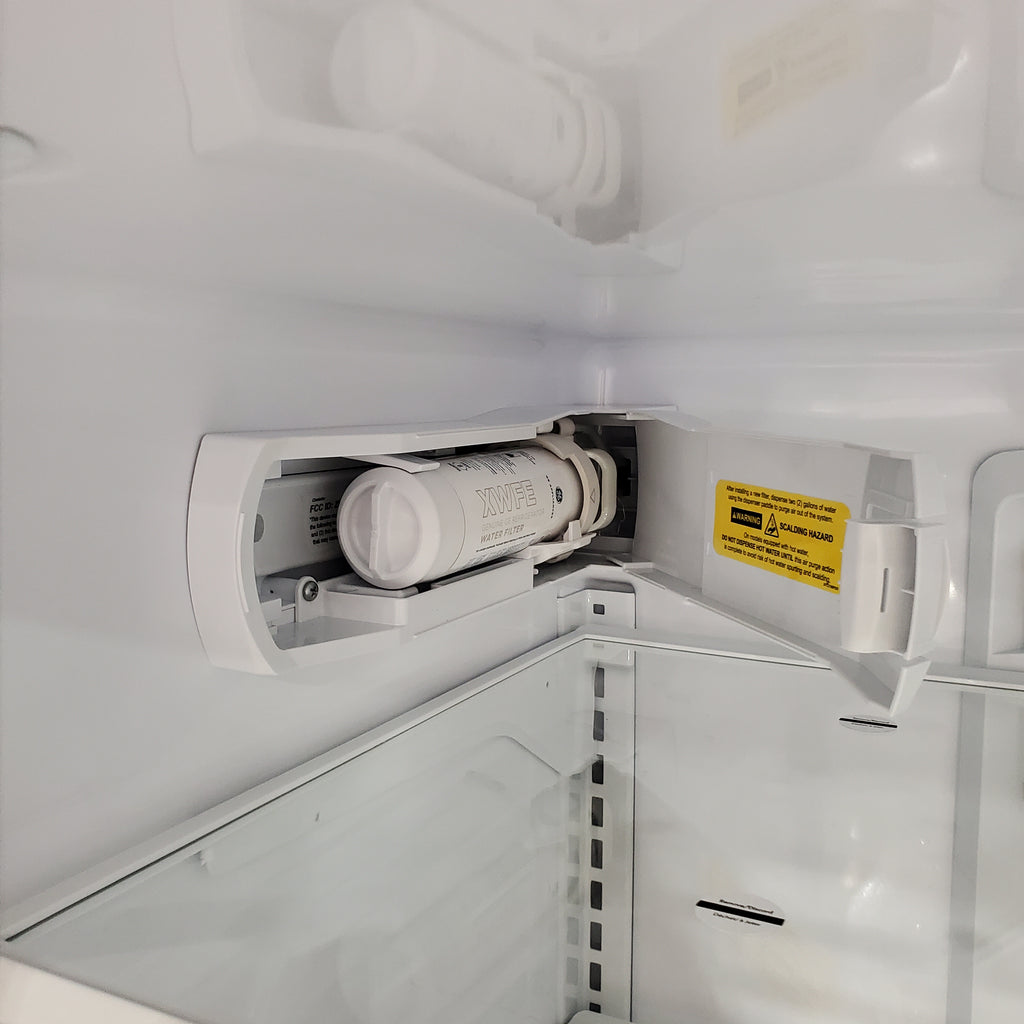 Pictures of GE Energy Star 3 Door French Door 27.7 Cu. Ft. Refrigerator with TwinChill Evaporators in Fingerprint Resistant Stainless Steel GFE28GYNFS - New in Box - Neu Appliance Outlet - Discount Appliance Outlet in Austin, Tx