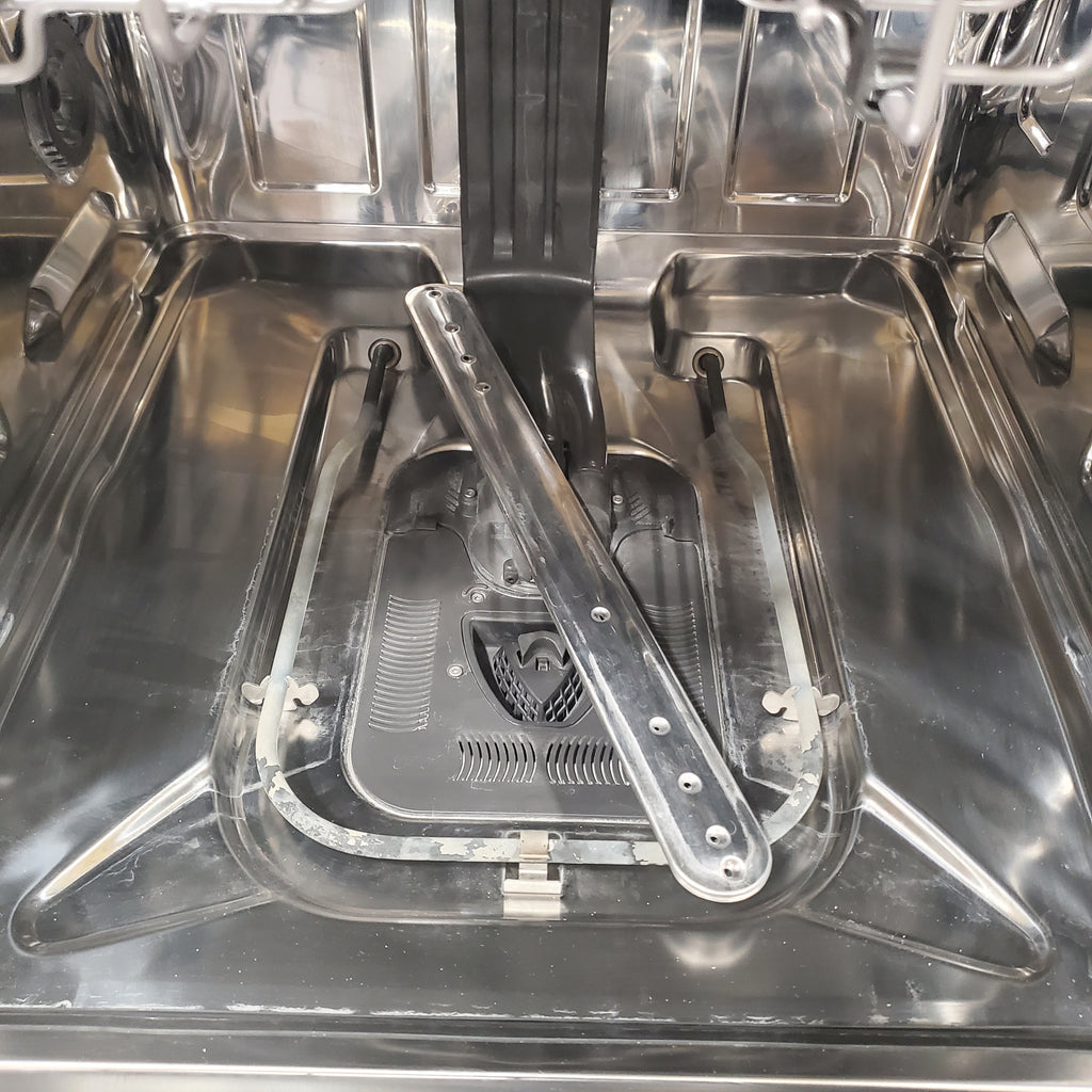 Pictures of KitchenAid Third Level Utensil Rack Dishwasher with 30+ Total Wash Jets, 39 dBA KDFE204KPS - Scratch and Dent (Minor) - Neu Appliance Outlet - Discount Appliance Outlet in Austin, Tx