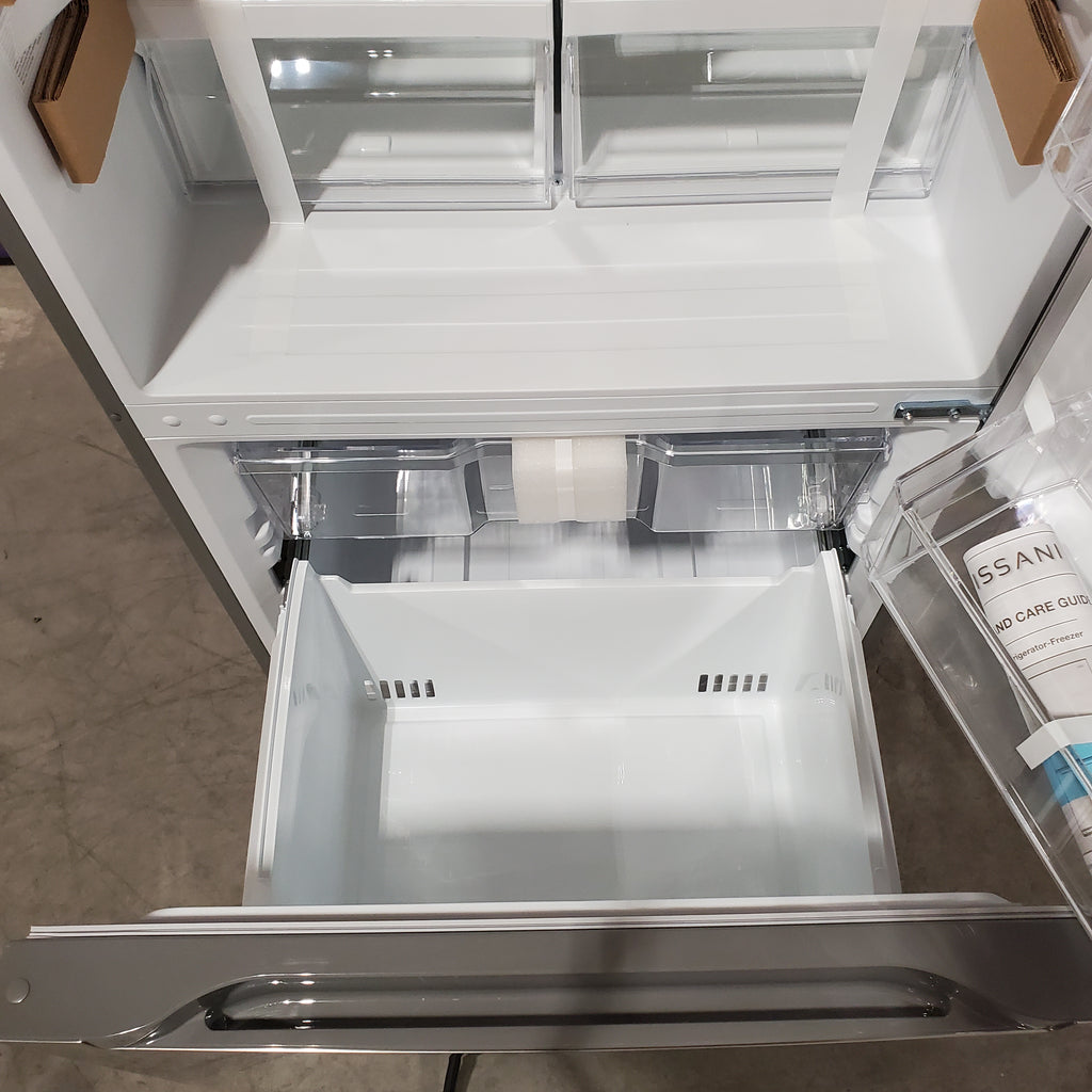 Pictures of Vissani 18.7 cu. ft. Bottom Freezer Refrigerator in Stainless Steel 251312SD987 - MDBF18SS - Scratch & Dent (Moderate) - Neu Appliance Outlet - Discount Appliance Outlet in Austin, Tx