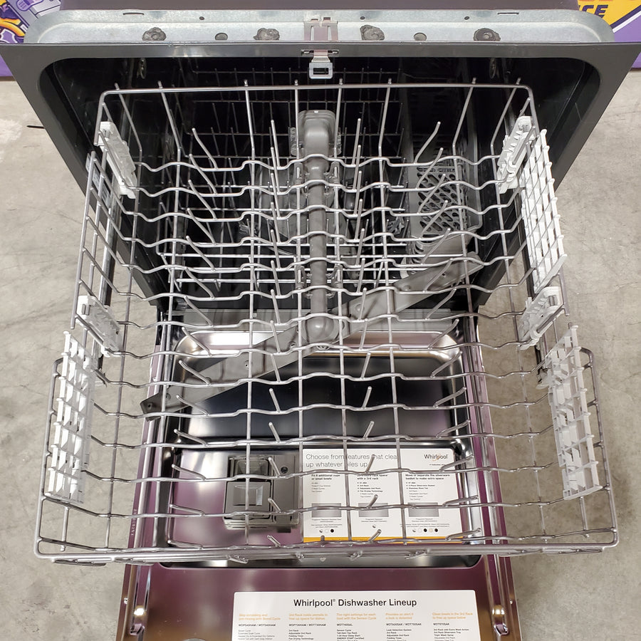 Whirlpool Built In Dishwasher with 55 dBA in Fingerprint Resistant Stainless Steel 251315SD1141 - WDP540HAMZ - Scratch & Dent (Major)
