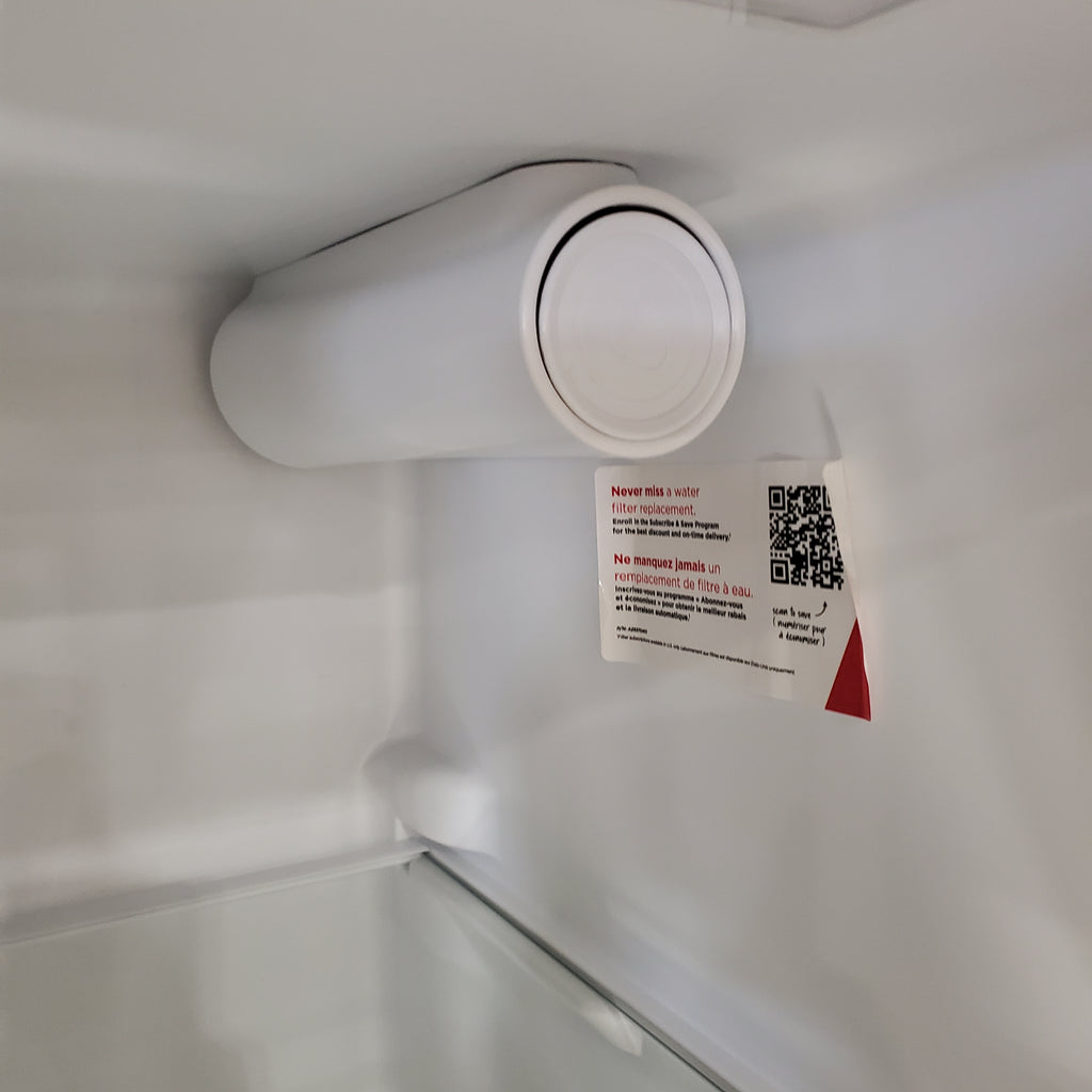 Frigidaire Professional 22 Cu. Ft. 36" Counter-Depth Side-by-Side Refrigerator 3SD1000 - PRSC2222AF - Scratch & Dent (Minor)