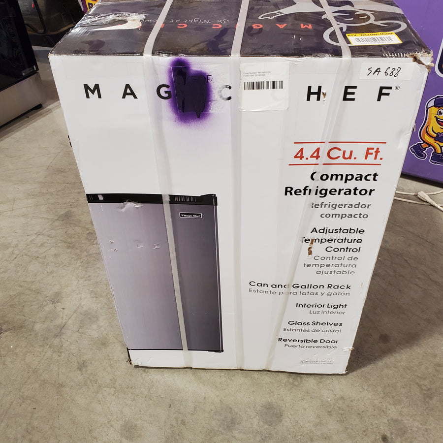 Magic Chef 4.4 cu. ft. Compact Mini Refrigerator in Stainless Look MCR44SE - New in Box