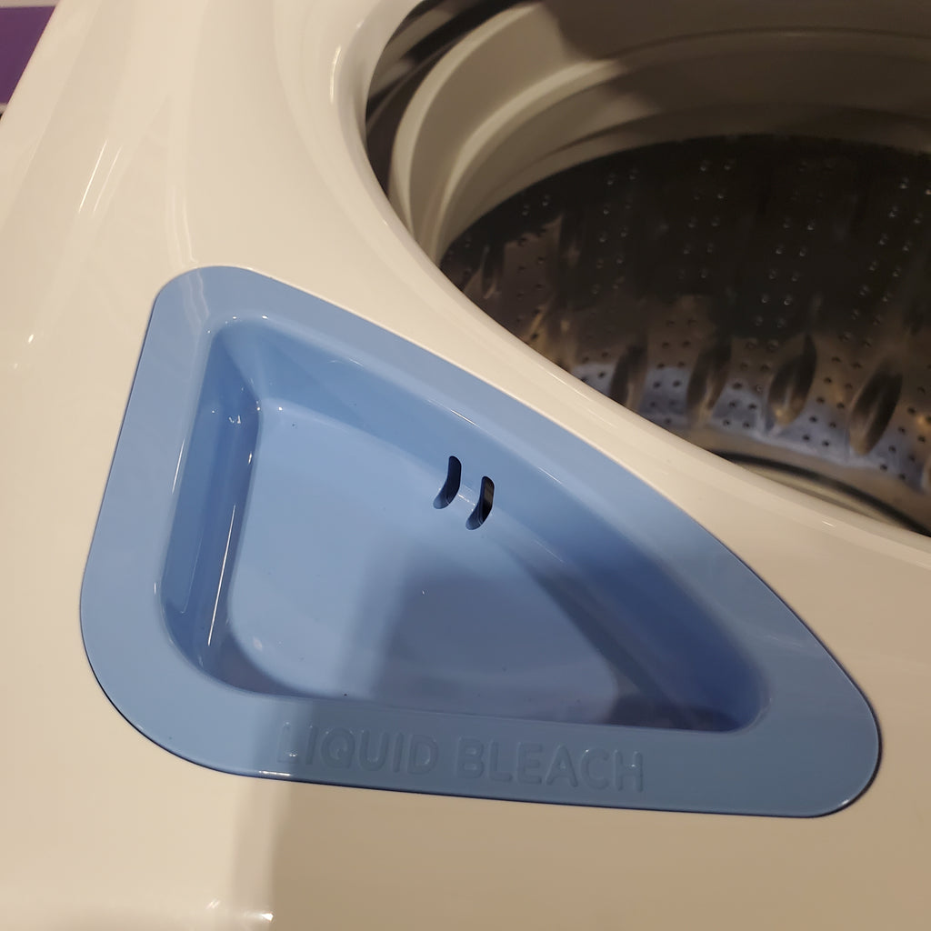 Pictures of Midea 4.5 cu. ft. Smart Top Load Washer with Wave-Impeller in White MLV45N3BWW - Scratch & Dent (Moderate) and Midea 7 cu. ft. Smart Electric Tumble Dryer with Sensor Dry MLTE45N4BWW - Scratch & Dent (Minor) - Neu Appliance Outlet - Discount Appliance Outlet in Austin, Tx