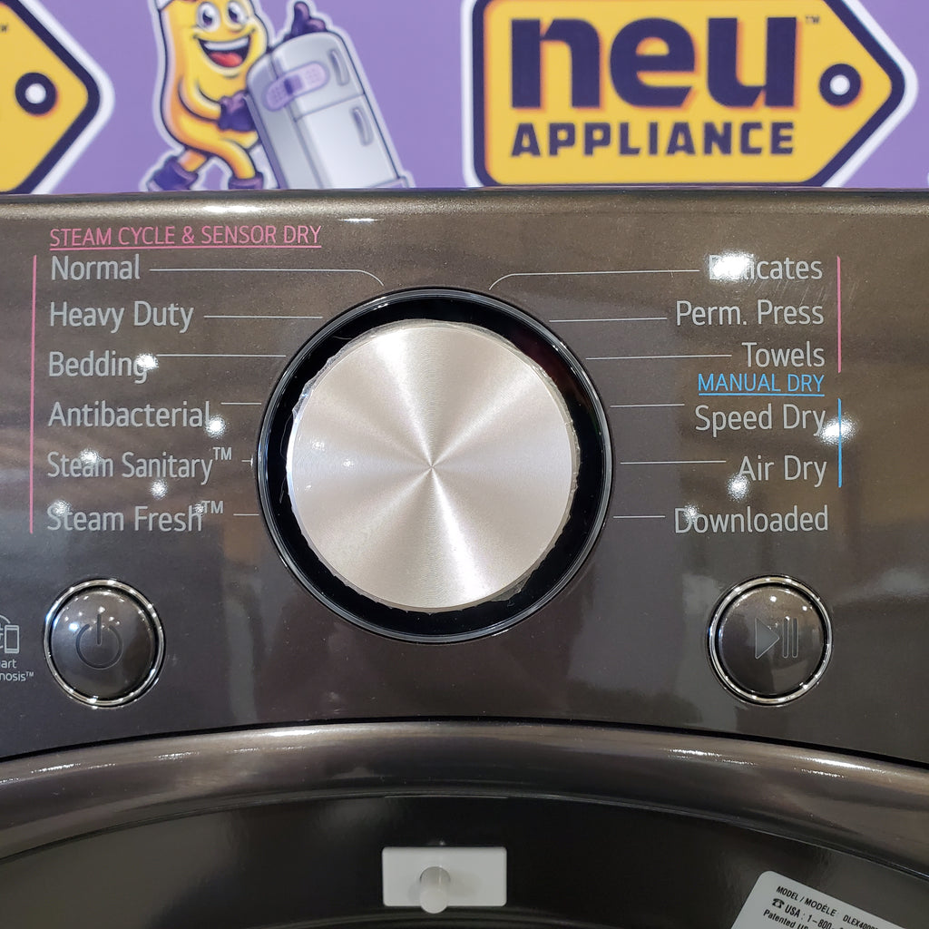 Pictures of LG Black Steel 4.5 Cu. Ft. Front Load Washer with TurboWash360 WM4000HBA - New in Box and LG Black Steel Smart Wi-Fi Enabled Front Load Electric 7.4 Cu. Ft. Dryer with TurboSteam and Built-In Intelligence DLEX4000B - Open Box - Neu Appliance Outlet - Discount Appliance Outlet in Austin, Tx