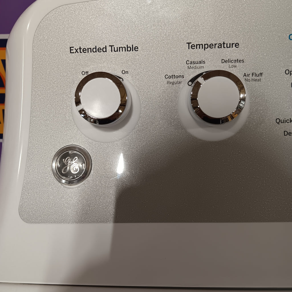 Pictures of GE White Top Load 4.0 Cu. Ft. Capacity Washer with Stainless Steel Wash Basket GTW325ASWWW - New in Box and GE White Electric Aluminized Alloy Drum 7.2 Cu. Ft. Dryer with Sensor Dry and Extended Tumble 16240 - GTD45EASJWS - Certified Refurbished - Neu Appliance Outlet - Discount Appliance Outlet in Austin, Tx