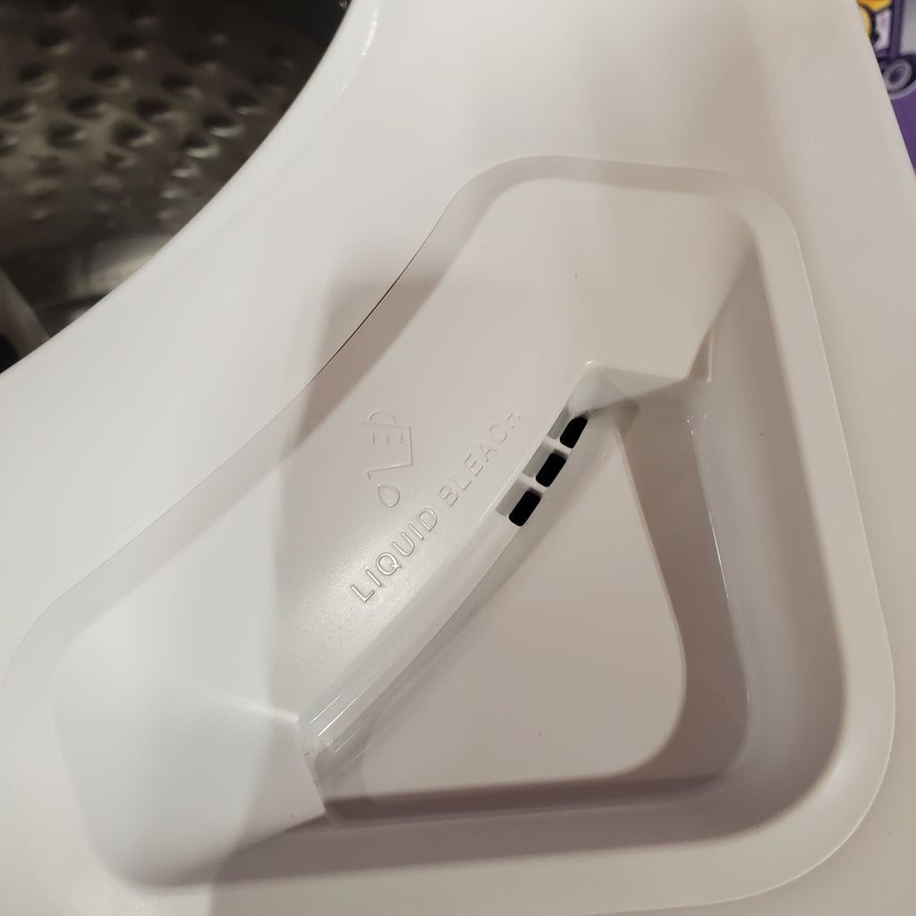 5.2–5.3 Cu. Ft. Whirlpool® Top Load Washer in White with Removable Agitator WTW6157PW - Open Box and 7.0 Cu. Ft. Whirlpool® Top Load Electric Dryer in White with Moisture Sensor 16079 - WED6150PW - Scratch & Dent (Minor)