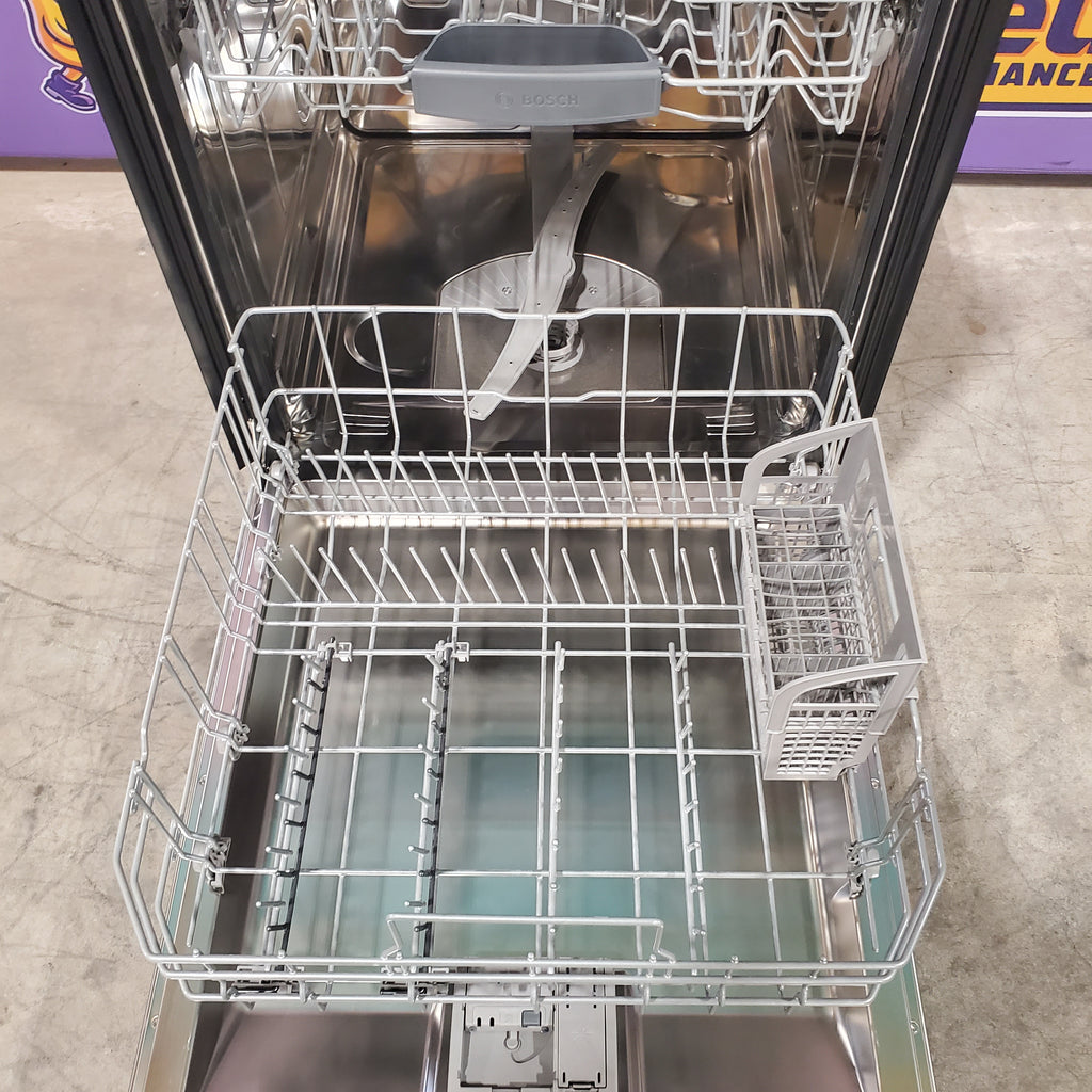 Pictures of Bosch 300 Series 24 in. Top Control Tall Tub Scoop Handle Dishwasher in Stainless Steel with 3rd Rack, Stainless Steel Tub, and 46 dBA WRS315SDHZ - Open Box - Neu Appliance Outlet - Discount Appliance Outlet in Austin, Tx