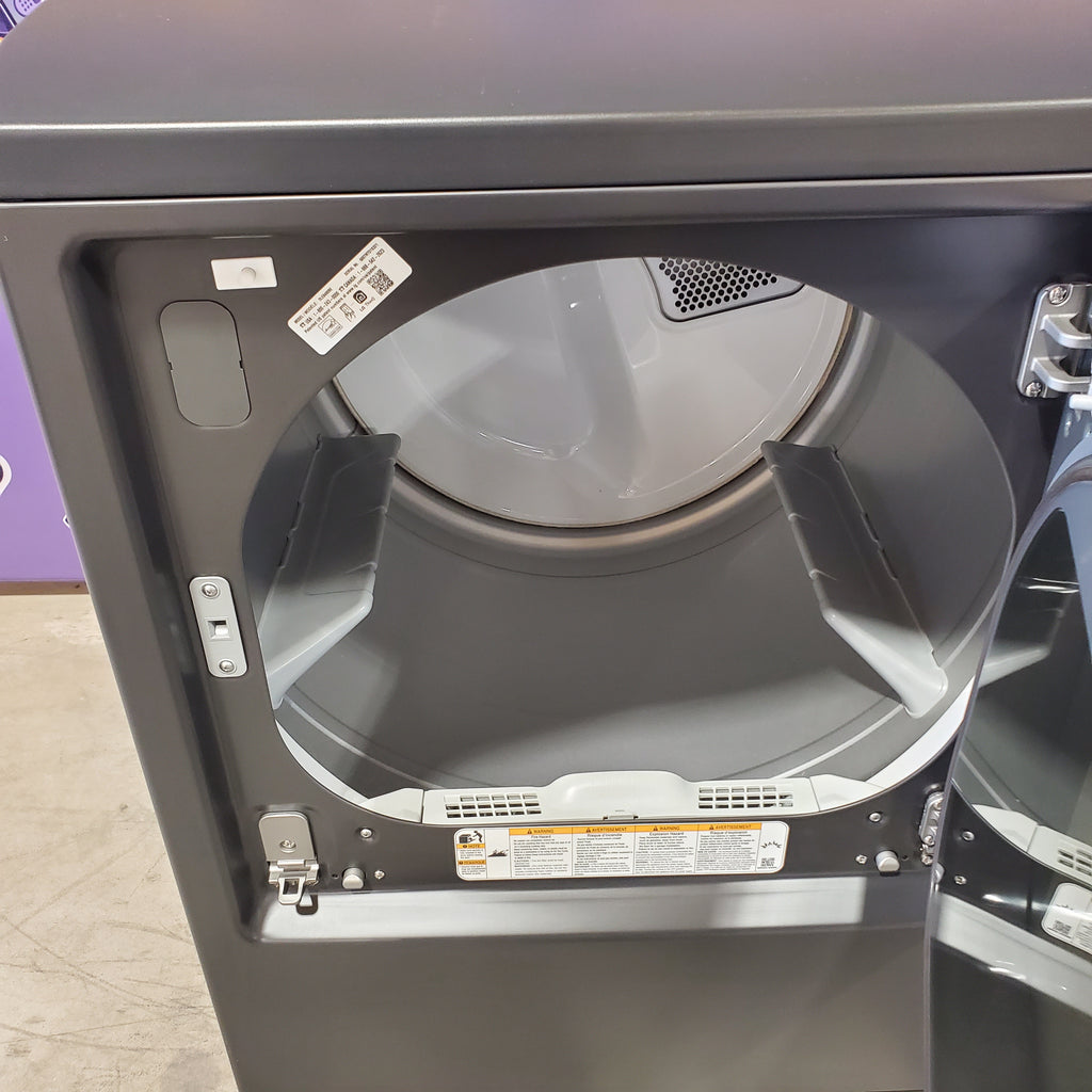 Pictures of LG 5.3 cu. ft. Capacity Top Load Washer with 4-Way® Agitator and EasyUnload™ WT8405CB - Open Box and LG 7.3 cu. ft. Capacity Smart Rear Control Electric Dryer with AI Sensing, EasyLoad™ Door DLE8400BE - Open Box - Neu Appliance Outlet - Discount Appliance Outlet in Austin, Tx