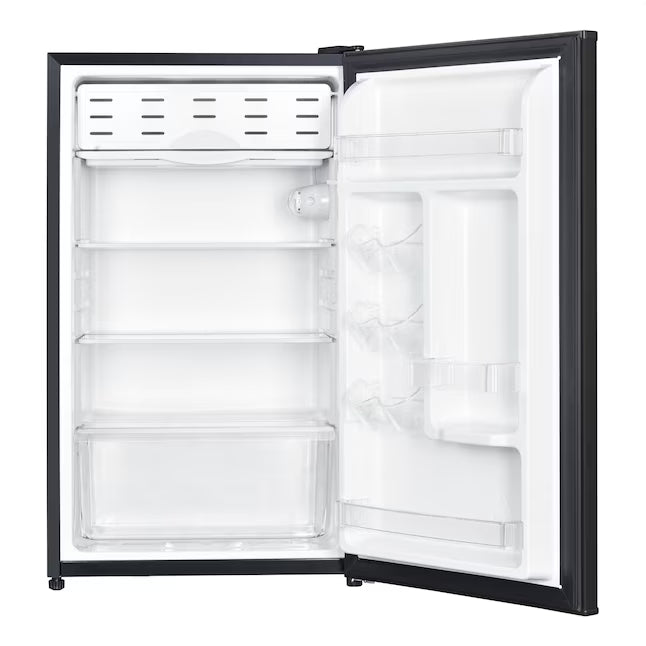 Magic Chef 4.4-cu ft Mini Fridge with Freezer ENERGY STAR in Black HMR440BE - Scratch & Dent (Moderate)
