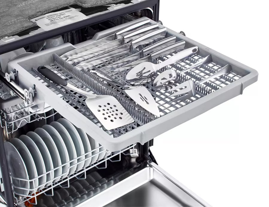 LG Top Control Dishwasher with QuadWash™ and Dynamic Dry™ 251315SD1137 - LDPN454HT - Scratch & Dent (Moderate)