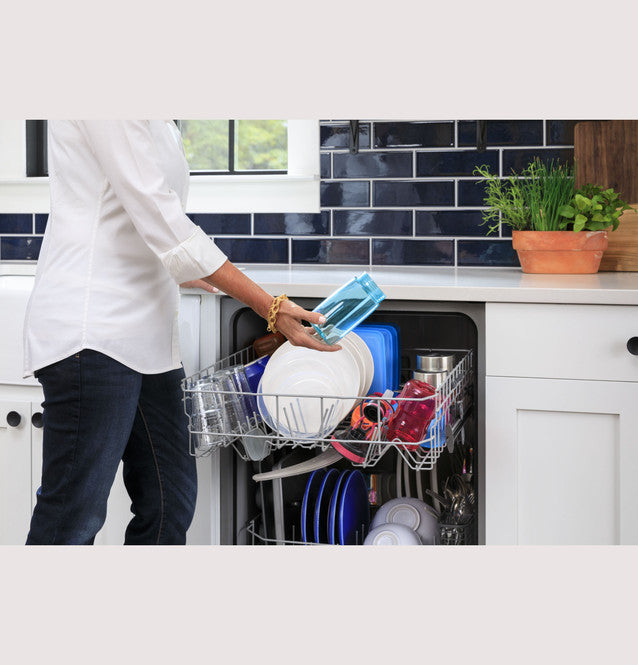 GE Stainless Steel Built-In 24 Inch Tall Tub Dishwasher with Front Controls and Steam Sanitize GDF535PSRSS - New in Box