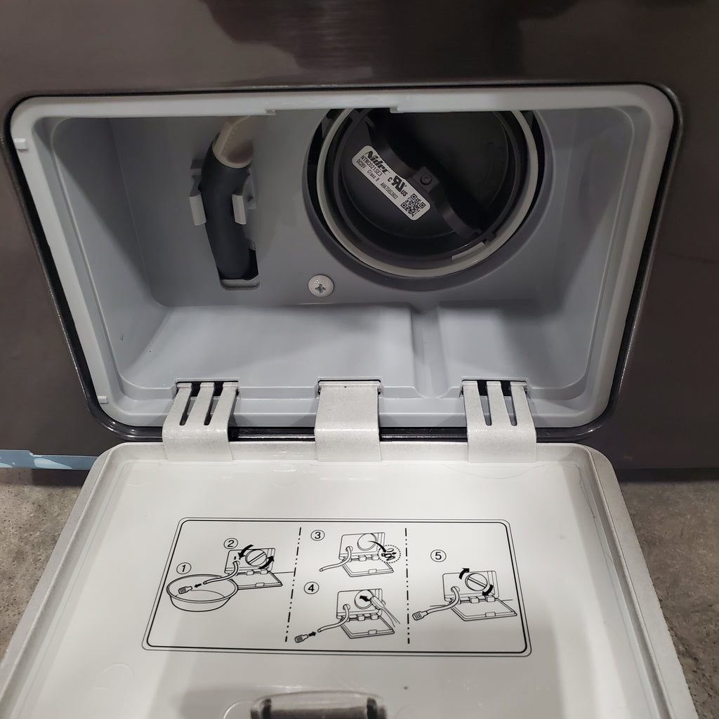 LG Single Unit Front Load WashTower™ with Center Control® 5.0 cu.ft. Washer and 7.4 cu.ft. Electric Dryer in Black Steel 5SD274 - WKEX300HBA - Scratch & Dent (Minor)