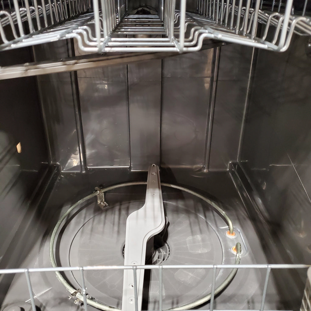 Frigidaire 24 in. Stainless Steel Top Control Built In Dishwasher with Three Spray Arms 3SD937 - FDPH4316AS - Scratch & Dent - Minor