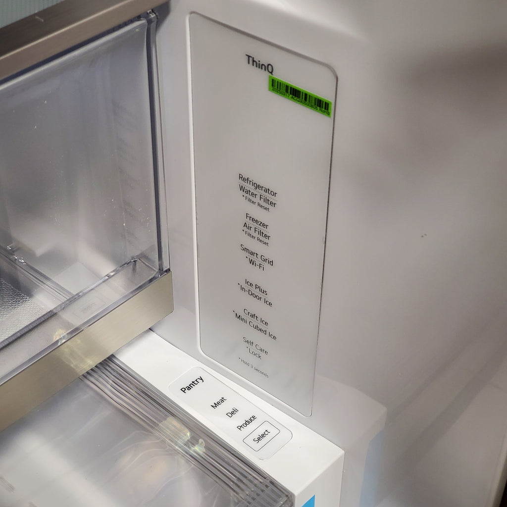 LG 26 cu. ft. Counter-Depth French Door Refrigerator in Stainless Steel with Mirror InstaView™ 3SD917 - LRYKC2606S - Scratch & Dent (Minor)