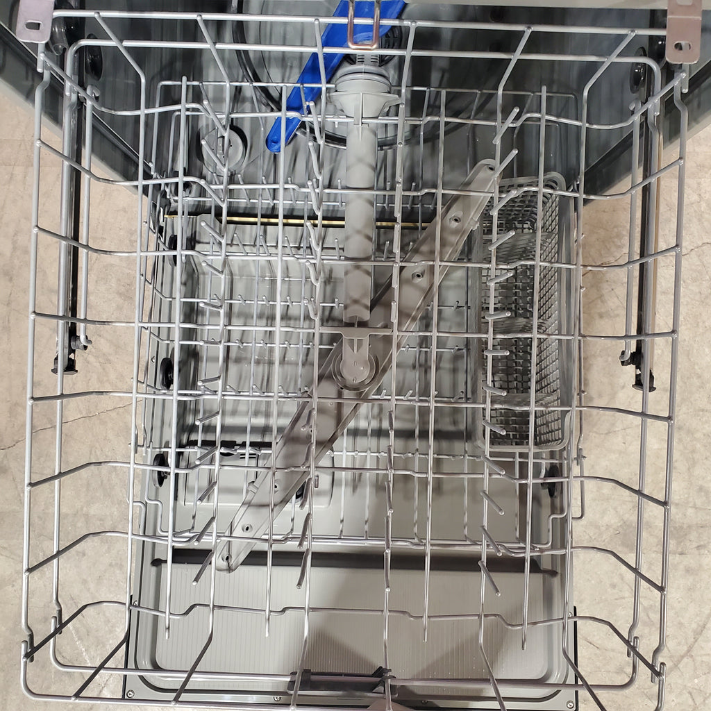 Pictures of Frigidaire Front Control Built In Dishwasher with 5-Level Wash System in Stainless Steel 3SD795 - FDPC4221AS - Scratch & Dent (Moderate) - Neu Appliance Outlet - Discount Appliance Outlet in Austin, Tx