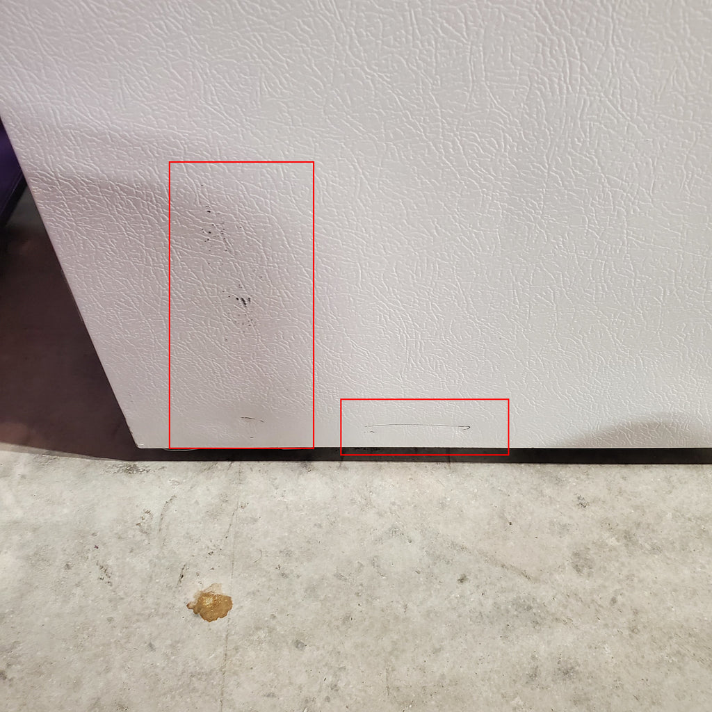 Frigidaire 20 Cu. Ft. Garage Ready Upright Freezer in White 3SD842 - FRUF2020AW - Scratch & Dent (Minor)