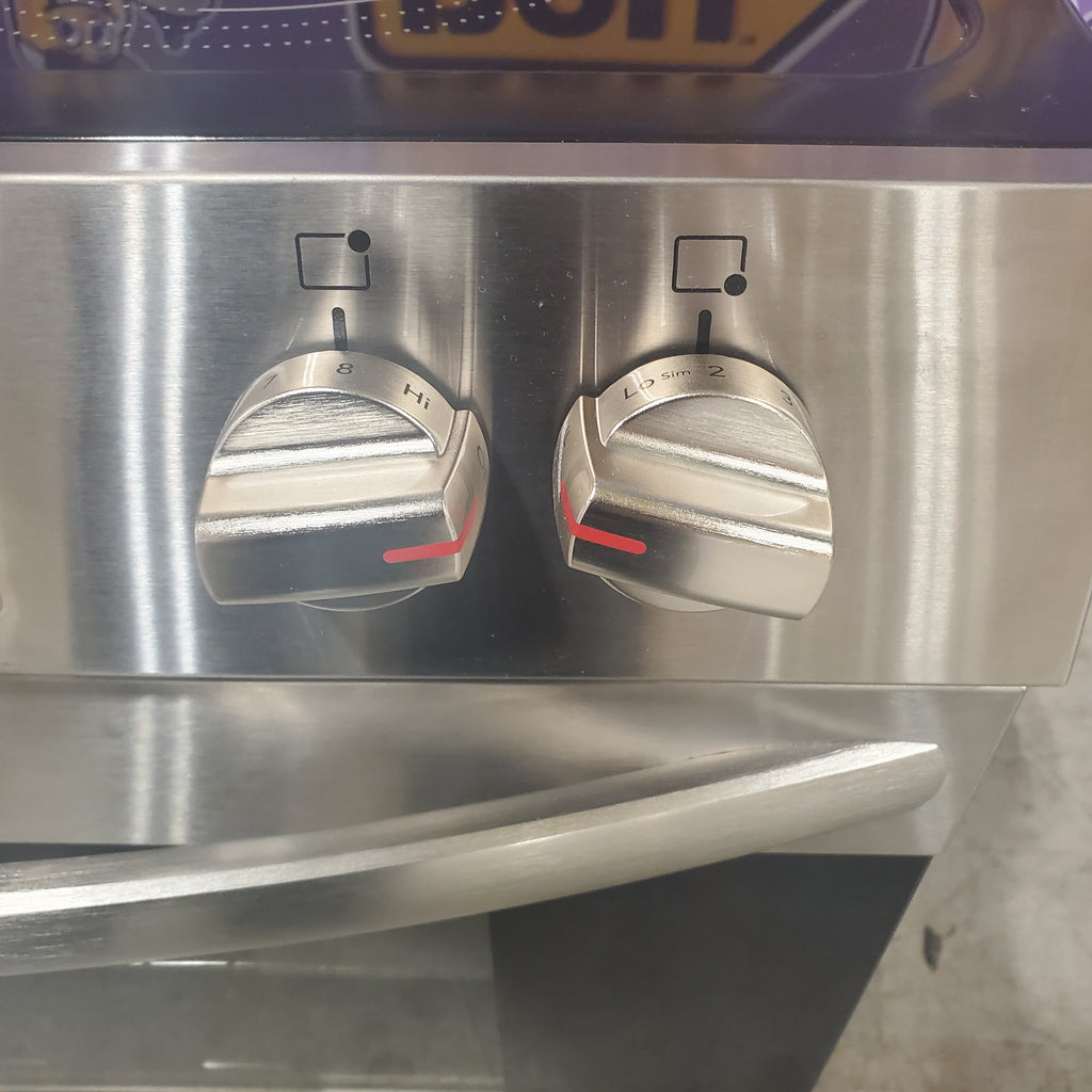 Pictures of Frigidaire Stainless Steel Electric 5 Burner 30 Inch Range with Steam Clean and Even Baking Technology FCFE3062AS - Open Box - Neu Appliance Outlet - Discount Appliance Outlet in Austin, Tx