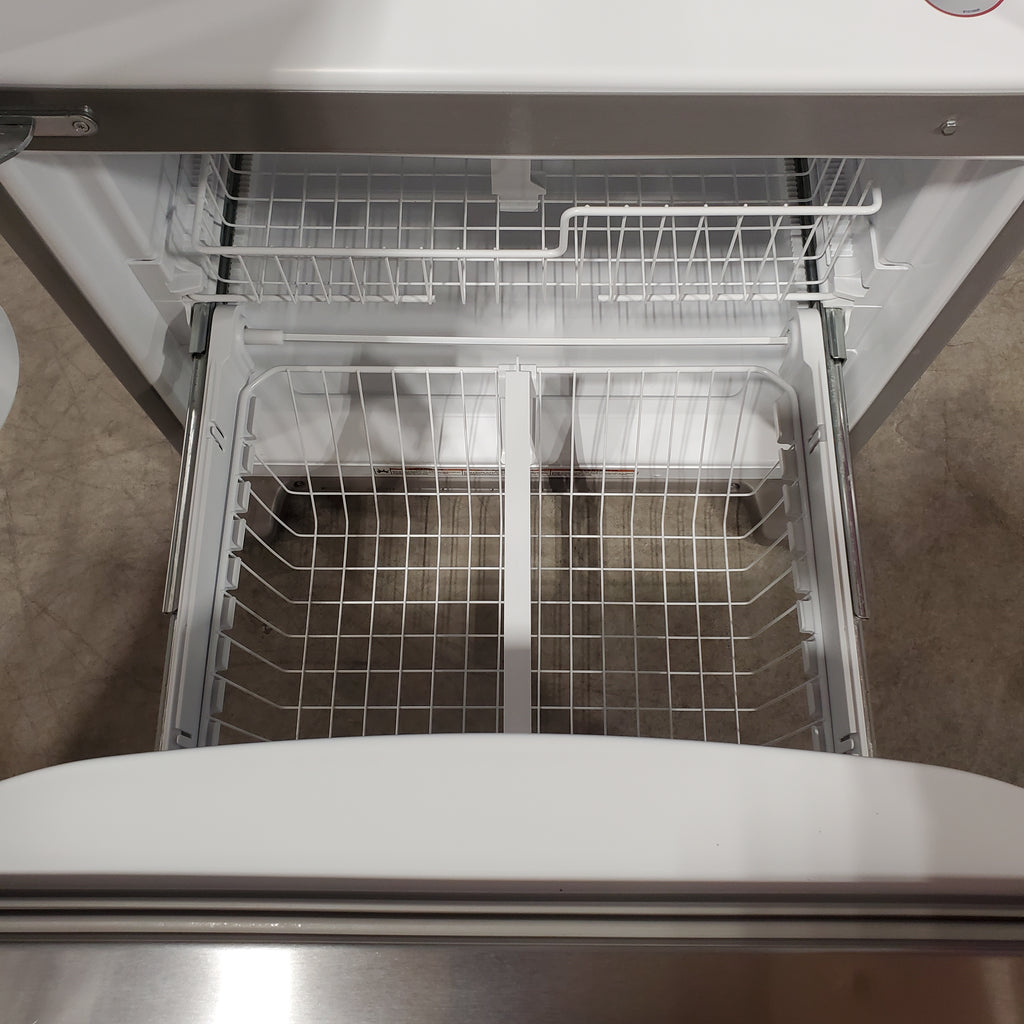 Pictures of KitchenAid 18.7 cu. ft. Bottom Freezer Refrigerator in Stainless Steel 31133SD136 - KRBL109ESS - Scratch & Dent (Moderate) - Neu Appliance Outlet - Discount Appliance Outlet in Austin, Tx