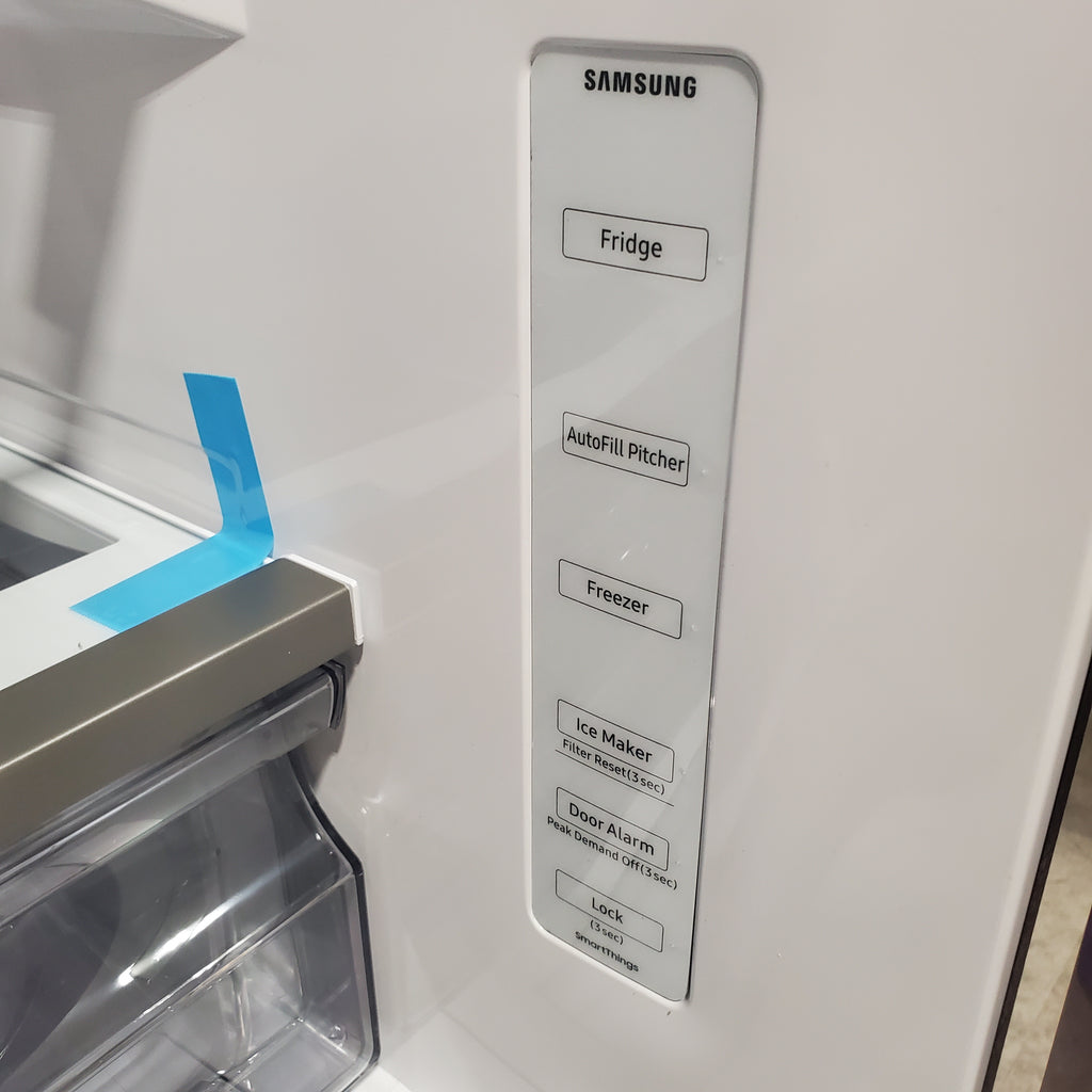 Pictures of Samsung 31.5-cu ft 3-Door ENERGY STAR Smart French Door Refrigerator with Dual Ice Maker in Stainless Steel RF32CG5300SR - Scratch & Dent (Minor) - Neu Appliance Outlet - Discount Appliance Outlet in Austin, Tx
