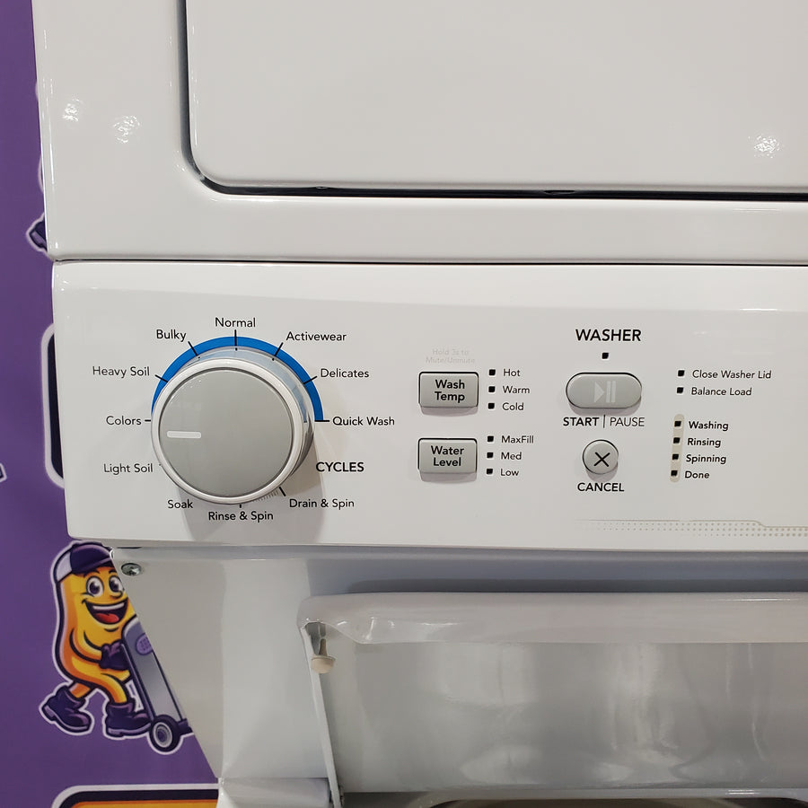 Frigidaire Electric Washer/Dryer Laundry Center - 3.9 Cu. Ft Washer and 5.5 Cu. Ft. Dryer 22SD56 - FLCE7522AW - Scratch & Dent (Minor)