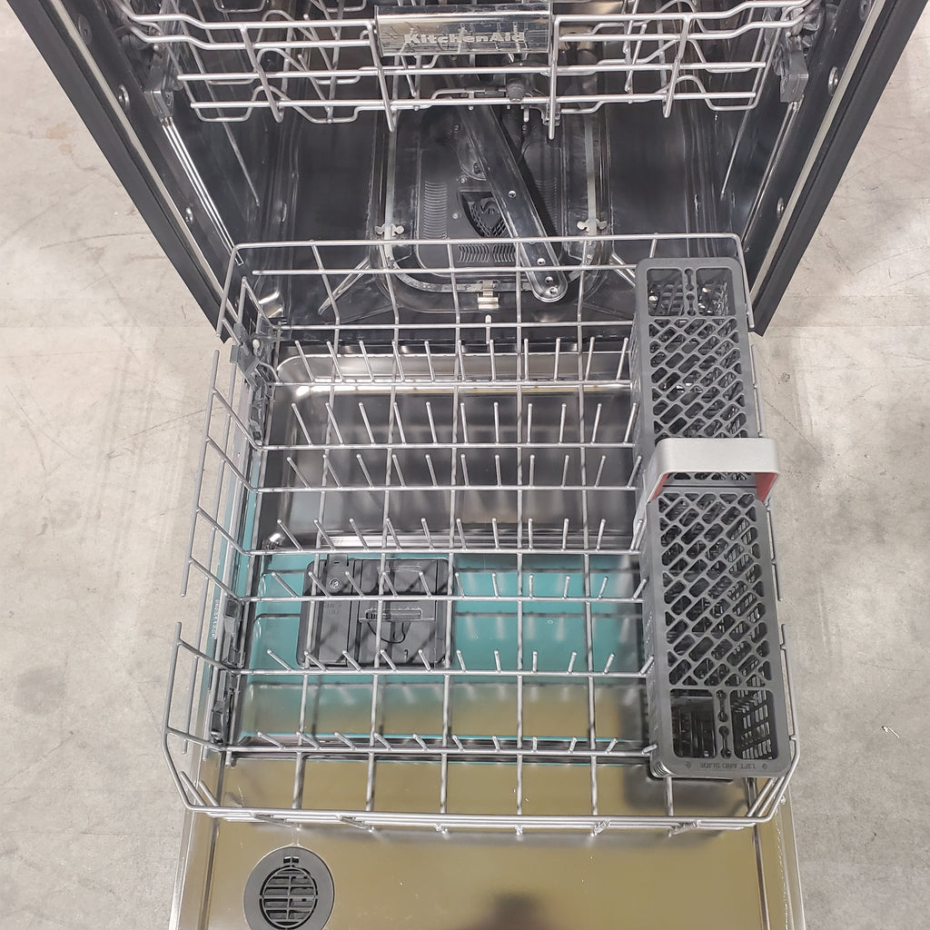 Pictures of KitchenAid Third Level Utensil Rack Dishwasher with 30+ Total Wash Jets, 39 dBA KDFE204KPS - Scratch and Dent (Minor) - Neu Appliance Outlet - Discount Appliance Outlet in Austin, Tx