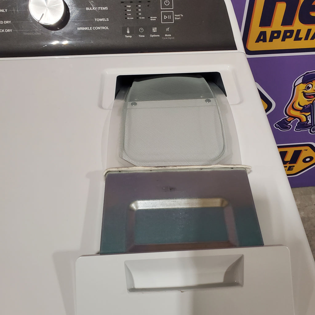 Pictures of Whirlpool Top Load 4.7 Cu. Ft. Washer in White with 2-in-1 Removable Agitator WTW5057LW - Scratch & Dent - Minor and Whirlpool 7.0 Cu. Ft. Long Vent Electric Moisture Sensing Dryer WED500CMW - Open Box - Neu Appliance Outlet - Discount Appliance Outlet in Austin, Tx