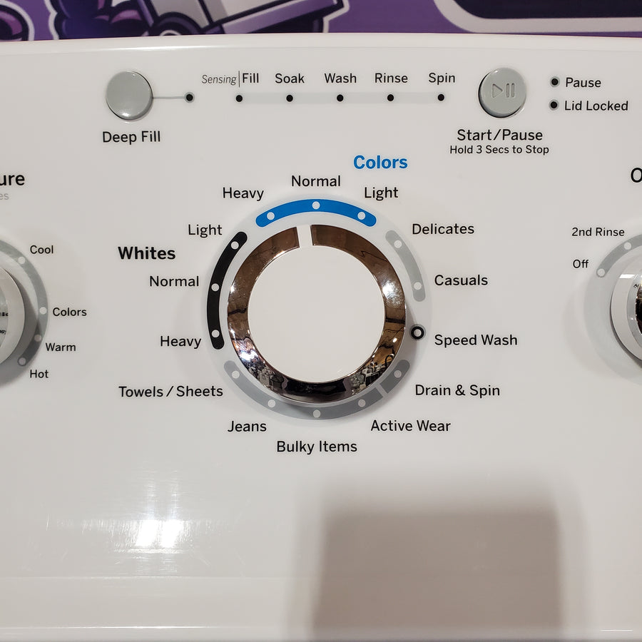 GE White Top Load 4.2 Cu. Ft. Washer with Stainless Steel Basket and Dual Action Agitator 90055 - GTW460ASJWW - Scratch & Dent (Moderate)