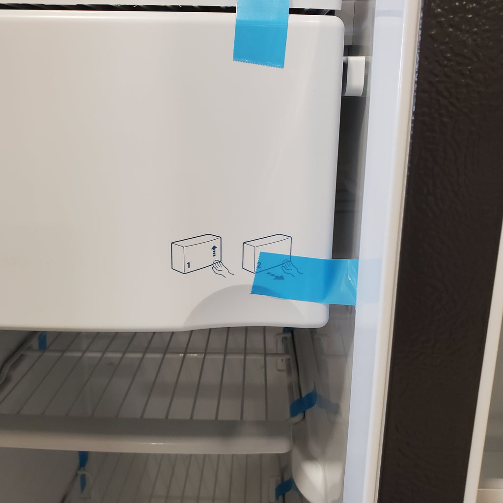 Pictures of GE® 25.3 Cu. Ft. Side-By-Side Refrigerator with Ice Maker, Water and Ice Dispenser GSS25GMPES - Open Box - Neu Appliance Outlet - Discount Appliance Outlet in Austin, Tx
