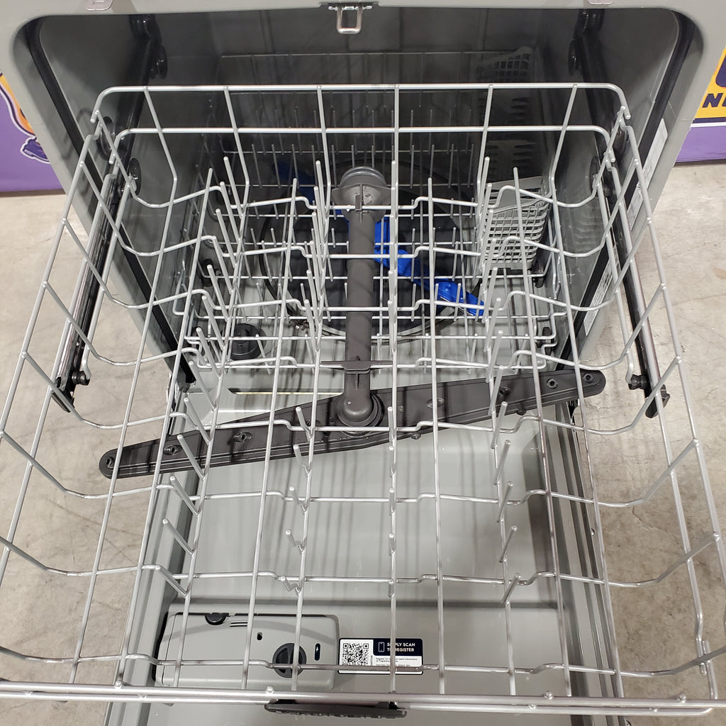 Pictures of Frigidaire Front Control Built In Dishwasher with 5-Level Wash System in Stainless Steel 25SD104 - FDPC4221AS - Scratch & Dent (Minor) - Neu Appliance Outlet - Discount Appliance Outlet in Austin, Tx
