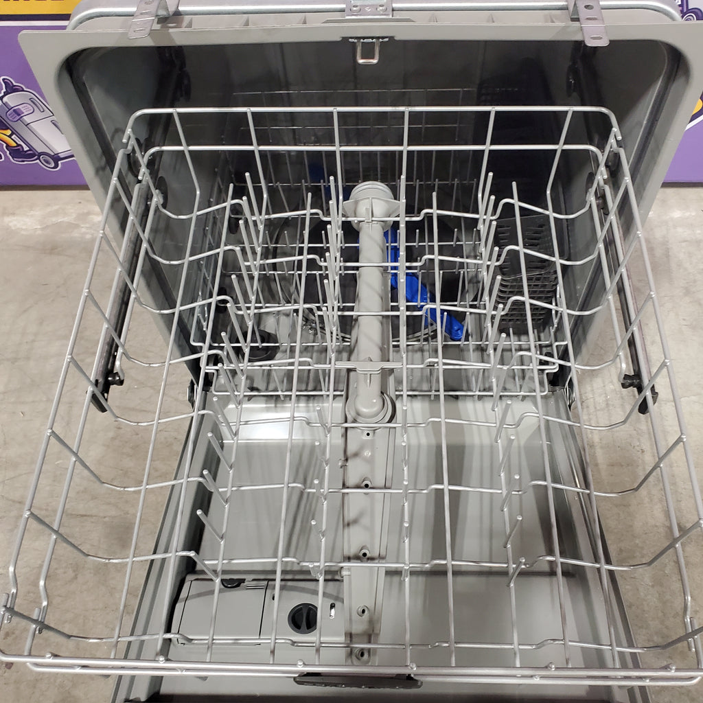 Pictures of Frigidaire Front Control Built In Dishwasher with 5-Level Wash System in Stainless Steel 20SD162 - FDPC4221AS - Open Box - Neu Appliance Outlet - Discount Appliance Outlet in Austin, Tx