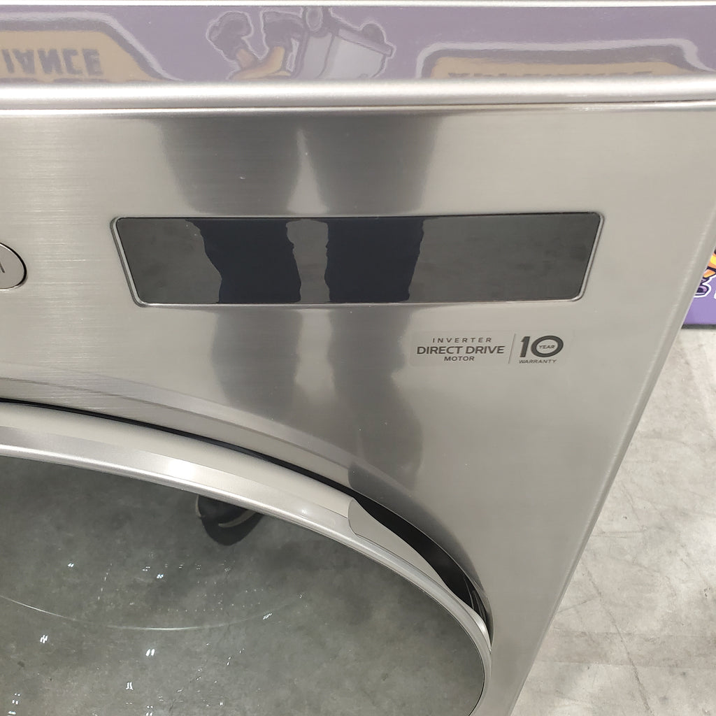 Pictures of LG Ultra Large Capacity 4.5 Cu. Ft. Capacity Front Load Washer with TurboWash 360 WM5500HVA and LG Smart Mega Capacity 7.8 Cu. Ft. Front Load Dryer with Dual Inverter Heat Pump Technology DLHC5502V - Scratch and Dent (Minor) - Neu Appliance Outlet - Discount Appliance Outlet in Austin, Tx