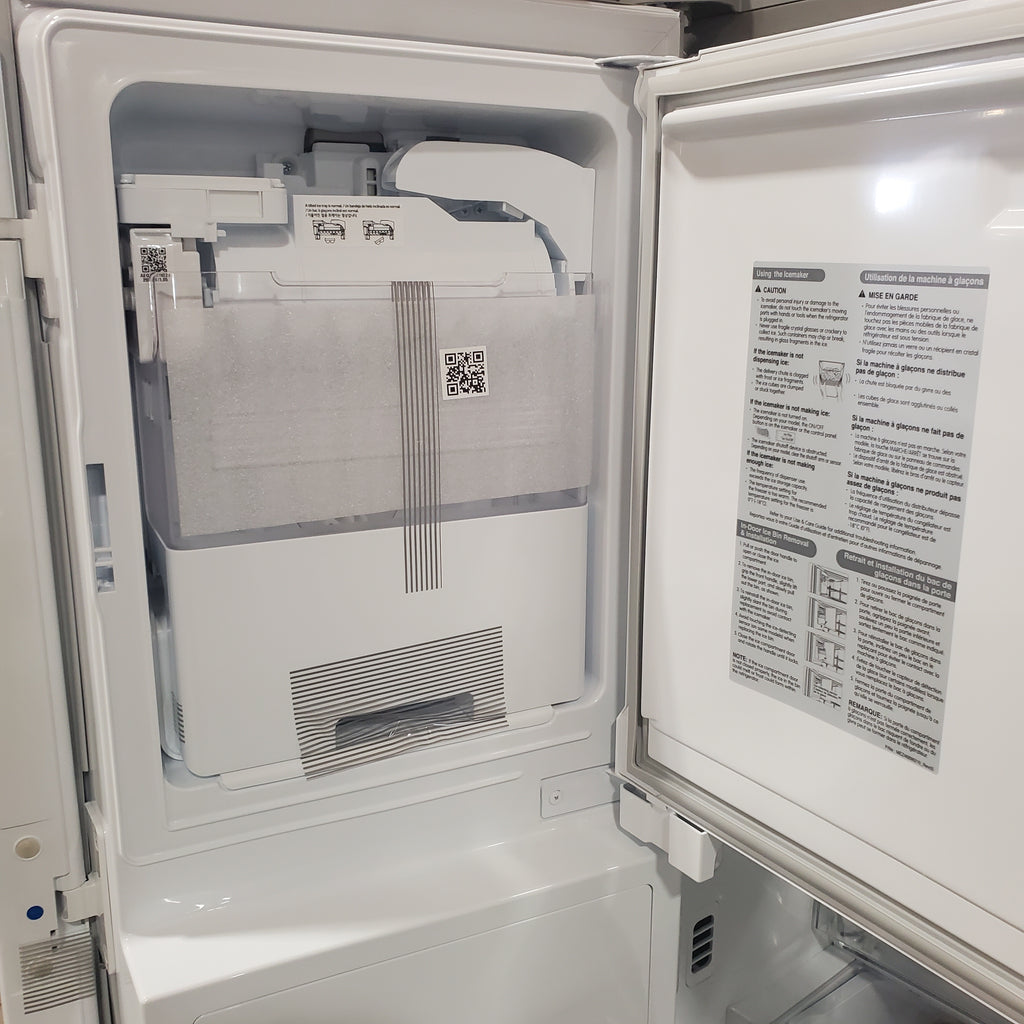 Pictures of LG 26 cu ft ENERGY STAR Counter-depth Smart French Door Refrigerator in Fingerprint Resistant Stainless Steel with Dual Ice Maker 3SD681 - LRFXC2606S - Scratch & Dent (Minor) - Neu Appliance Outlet - Discount Appliance Outlet in Austin, Tx