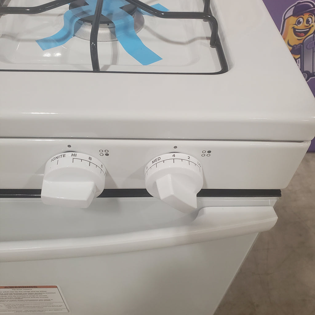 Pictures of Amana White Gas 30 Inch Range with Easy Clean Glass Door and Temp Assure Cooking System AGR4203MNW - Scratch and Dent (Minor) - Neu Appliance Outlet - Discount Appliance Outlet in Austin, Tx