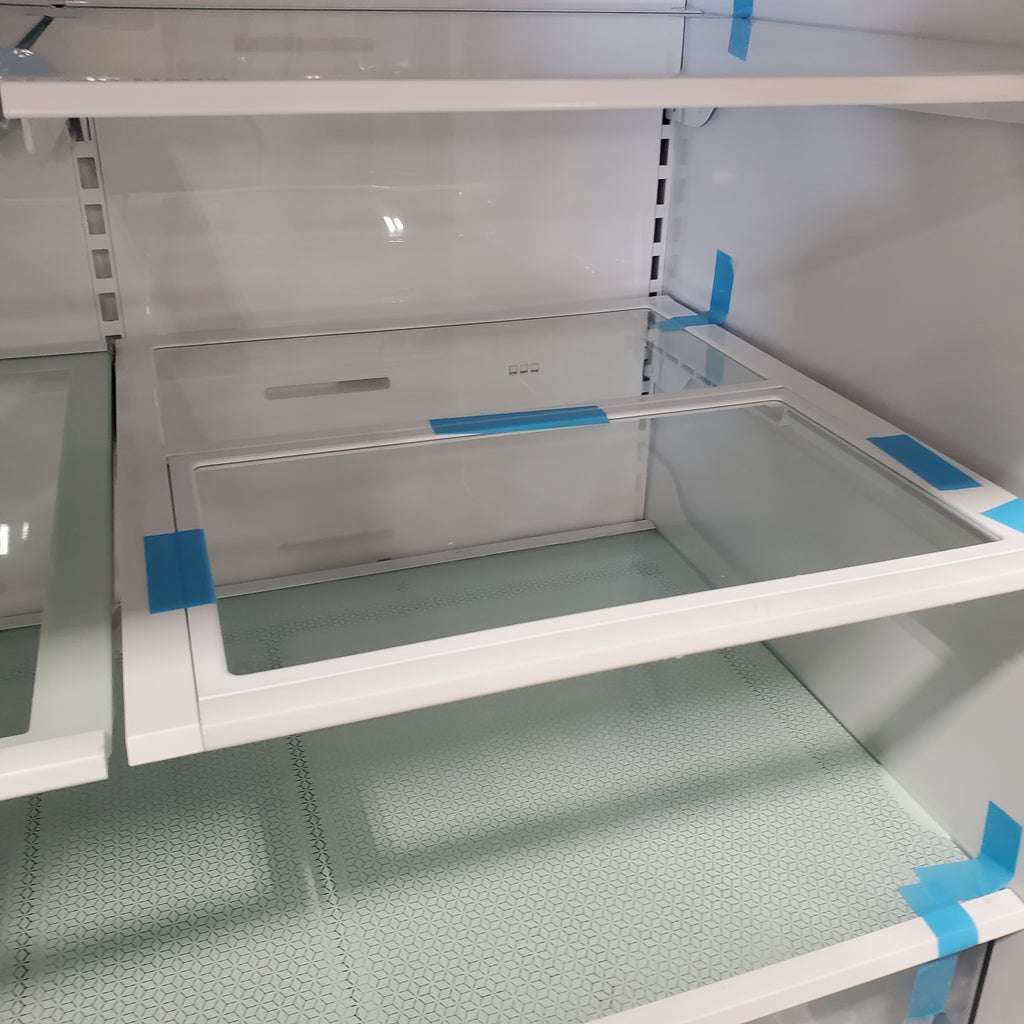 Pictures of Hisense PureFlat 25.6-cu ft 4-Door Smart French Door ENERGY STAR Refrigerator in Stainless Steel with Ice Maker, Water and Ice Dispenser 3SD864 - HRM260N6TSE - Scratch & Dent (Minor) - Neu Appliance Outlet - Discount Appliance Outlet in Austin, Tx