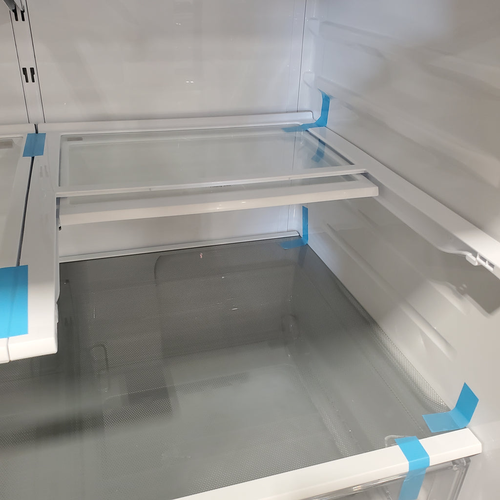 Pictures of LG 28 cu ft. Smart Double Freezer Refrigerator with Craft Ice - Scratch and Dent (Minor) - Neu Appliance Outlet - Discount Appliance Outlet in Austin, Tx