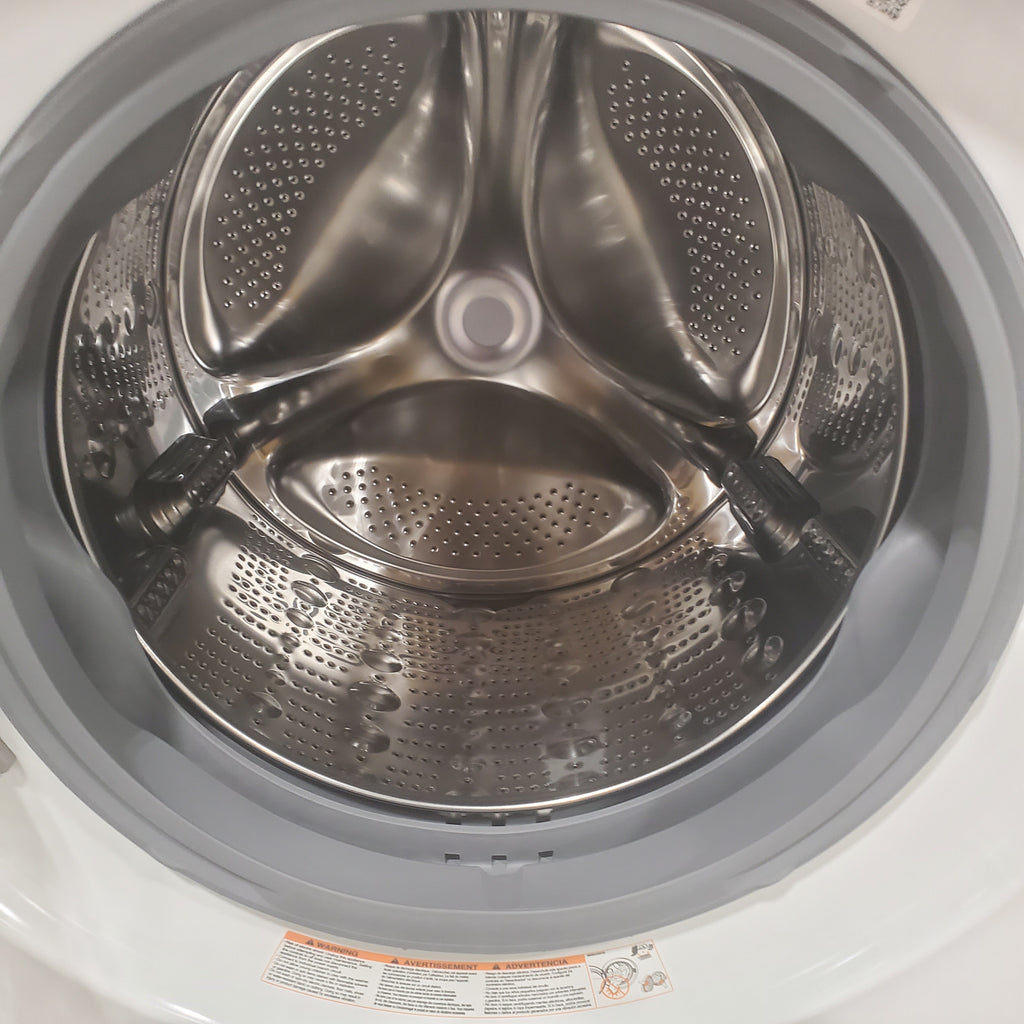 Pictures of LG Front Load Wash Tower with Center Control 4.5 Cu. Ft. Washer and 7.4 Cu. Ft. Dryer WKE100HWA - Open Box - Neu Appliance Outlet - Discount Appliance Outlet in Austin, Tx