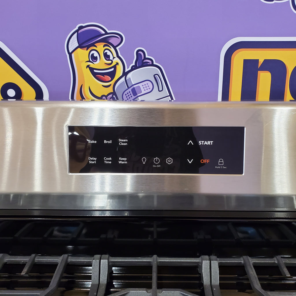 Pictures of Frigidaire 5 Burner Freestanding Gas Range in Stainless Steel with Quick Boil and Steam Clean 20531SD499 - FCRG3062AS - Scratch & Dent (Minor) - Neu Appliance Outlet - Discount Appliance Outlet in Austin, Tx