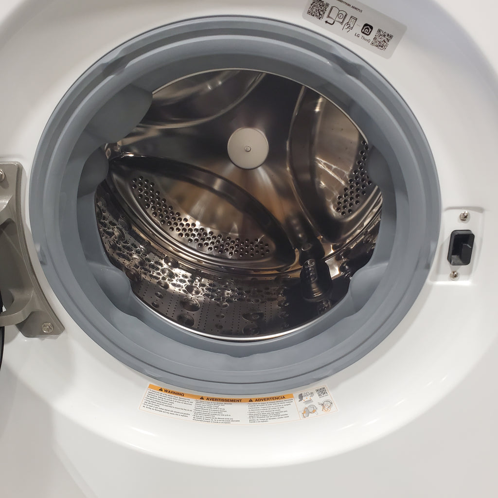 Pictures of LG Compact Single Unit LG WashTower™ with Center Control™ 2.4 cu.ft. Front Load Washer and 4.2 cu.ft. Electric Ventless HeatPump™ Dryer WKHC152HWA - Scratch & Dent (Minor) - Neu Appliance Outlet - Discount Appliance Outlet in Austin, Tx