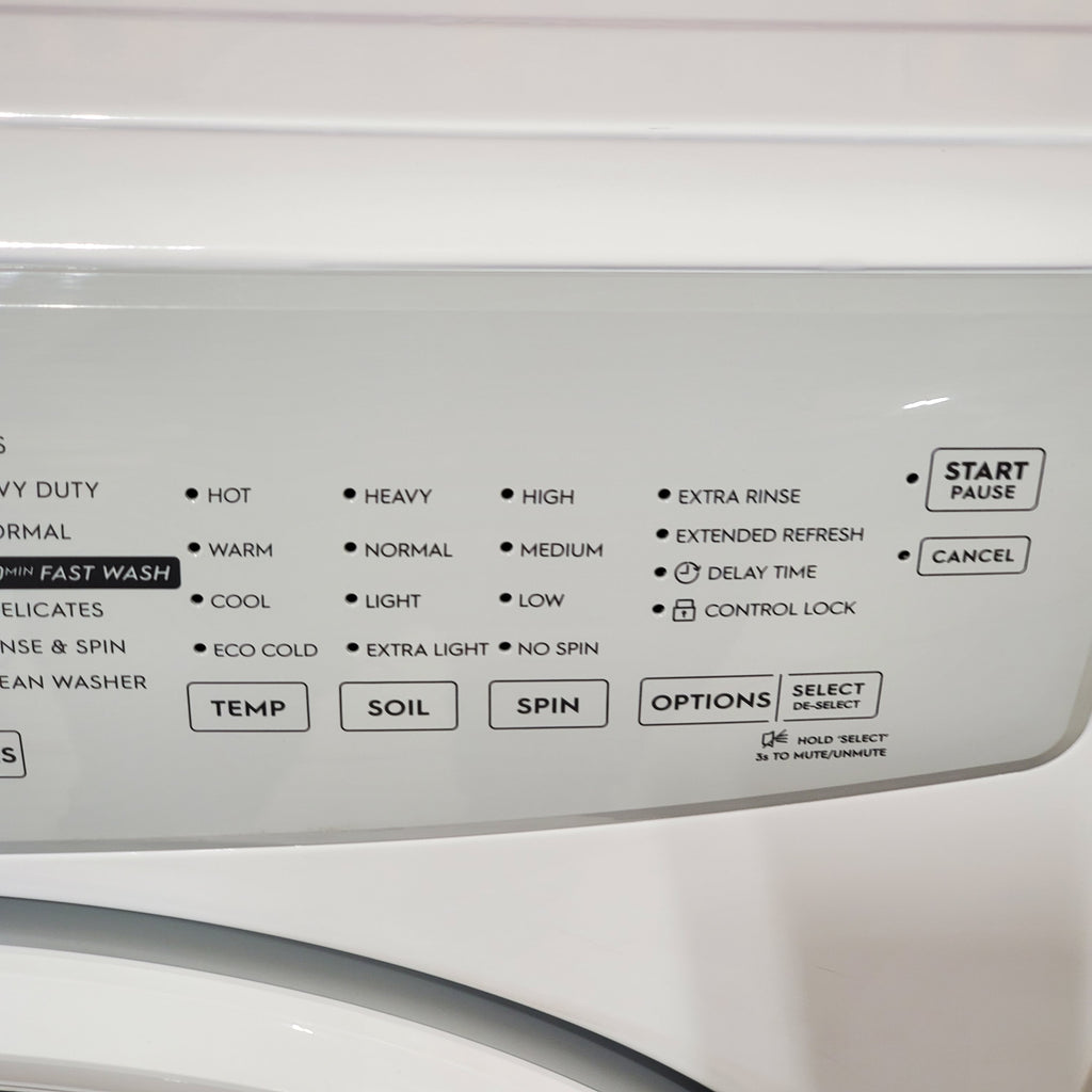 Pictures of Electrolux 300 Series 4.4 Cu. Ft. Front Load Washer with LuxCare® Wash System - Scratch & Dent (Minor) - Neu Appliance Outlet - Discount Appliance Outlet in Austin, Tx