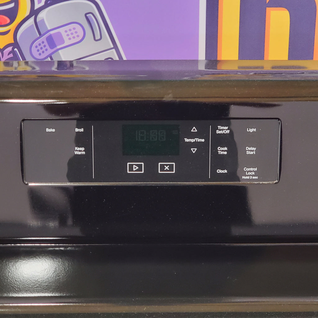 Pictures of Whirlpool 5.3 cu. ft. Electric Range with Keep Warm Setting WFE320M0JB - Scratch & Dent (Minor) - Neu Appliance Outlet - Discount Appliance Outlet in Austin, Tx